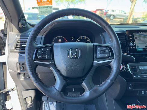 Used 2025 Honda Ridgeline Black Edition image 20