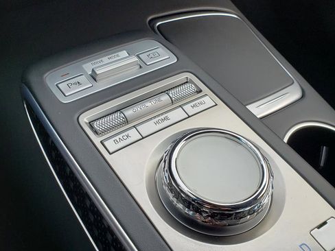 Used 2023 Genesis GV70 3.5T Sport w/ Sport Prestige Package image 24