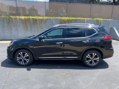 Used 2018 Nissan Rogue SL