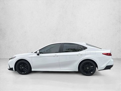 New 2026 Toyota Camry SE FWD image 8