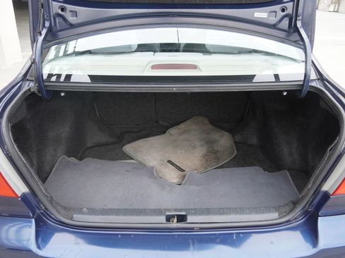 Used 2003 Toyota Corolla LE image 21