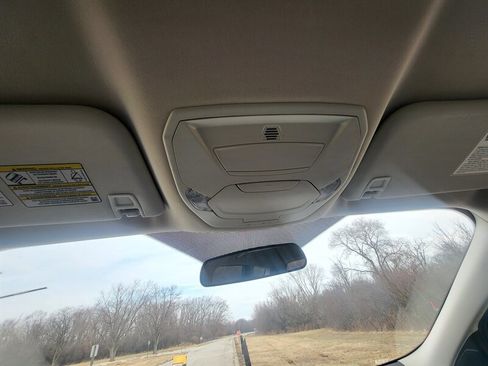 Used 2017 Ford Escape SE w/ SE Cold Weather Package image 23