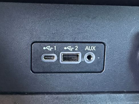 Certified 2022 Nissan Sentra SV w/ All-Weather Package FWD image 23