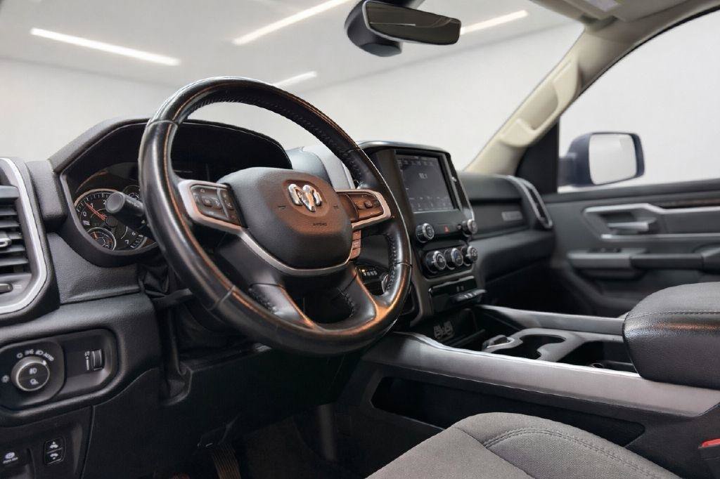 Used 2020 RAM 1500 Big Horn RWD image 36