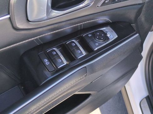 Certified 2023 Kia Sorento SX AWD/4WD image 13
