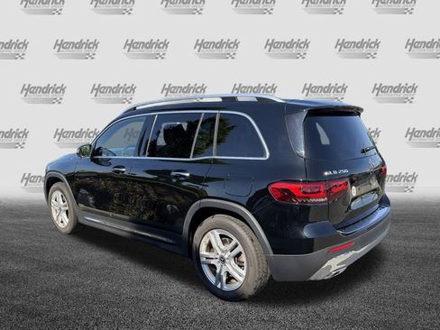 Used 2022 Mercedes-Benz GLB 250 4MATIC image 8