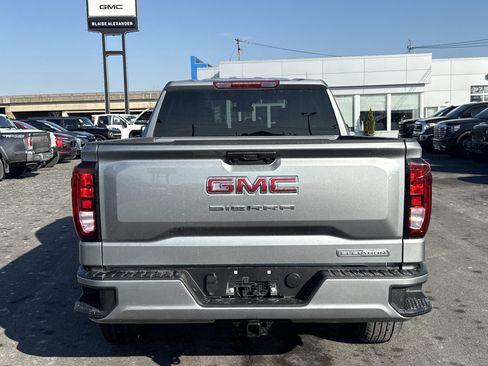 New 2026 GMC Sierra 1500 Elevation image 4