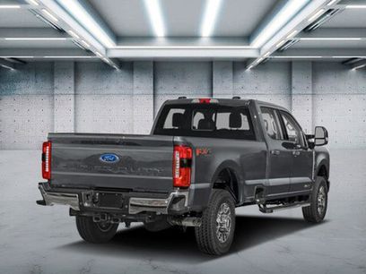 New 2026 Ford F350 Lariat w/ Lariat Ultimate Package