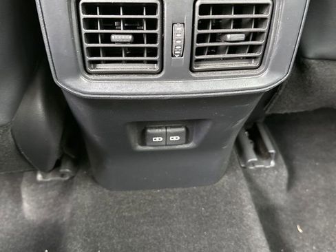 Used 2022 Toyota RAV4 XSE image 18