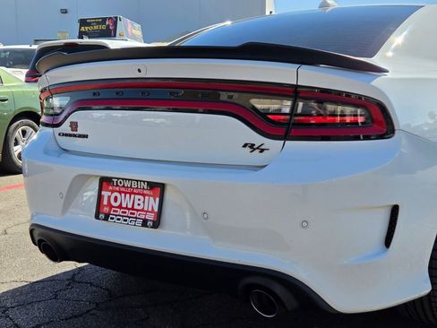 Used 2022 Dodge Charger R/T w/ Blacktop Package RWD image 5