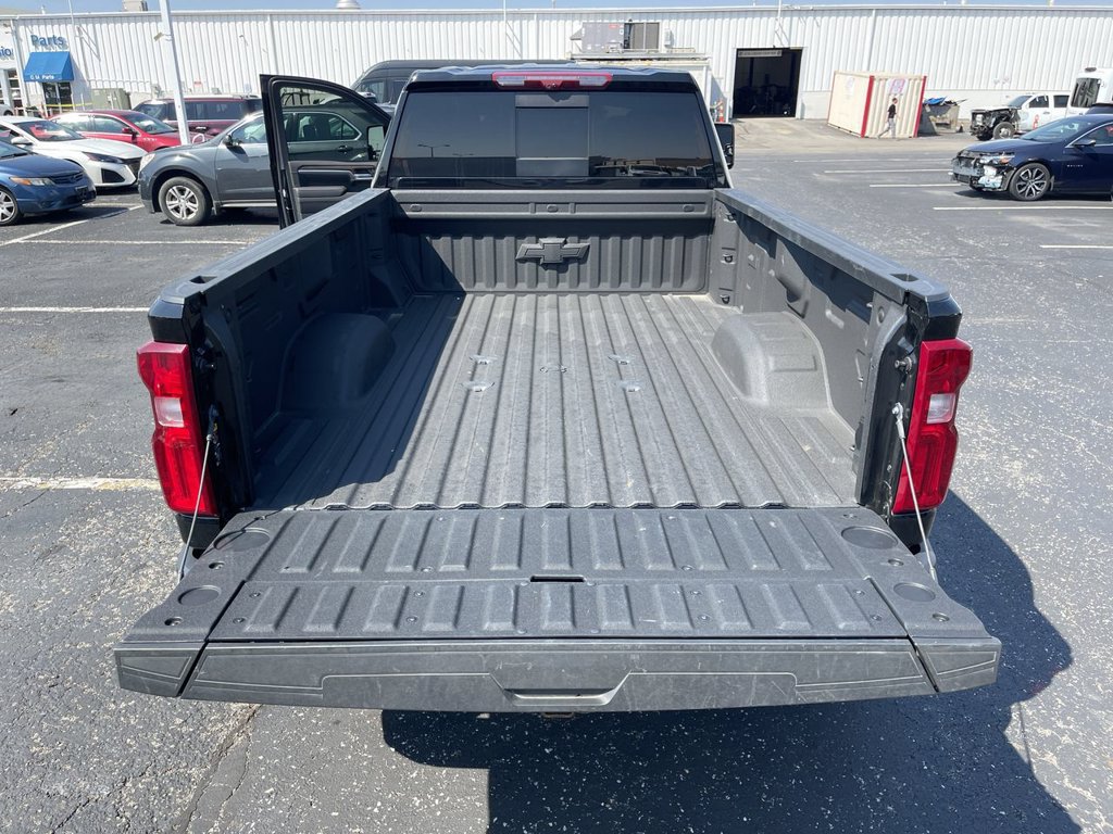 Used 2026 Chevrolet Silverado 3500 High Country w/ Technology Package AWD/4WD image 23