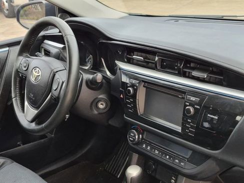 Used 2015 Toyota Corolla S image 8