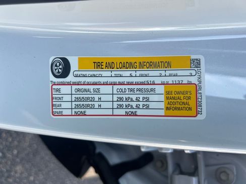 New 2026 Cadillac Lyriq Sport AWD/4WD image 30