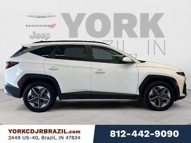 Used 2025 Hyundai Tucson SEL FWD image 6