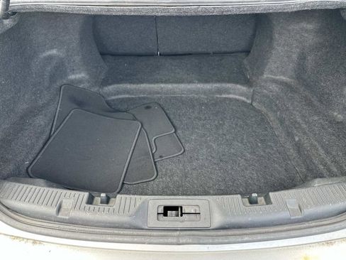 Used 2015 Ford Taurus SEL AWD/4WD image 10