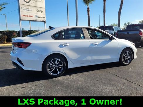 Used 2023 Kia Forte LXS image 7