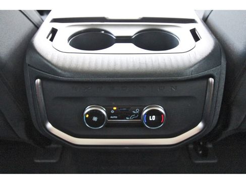 Used 2025 Ford Expedition Max Active RWD image 15