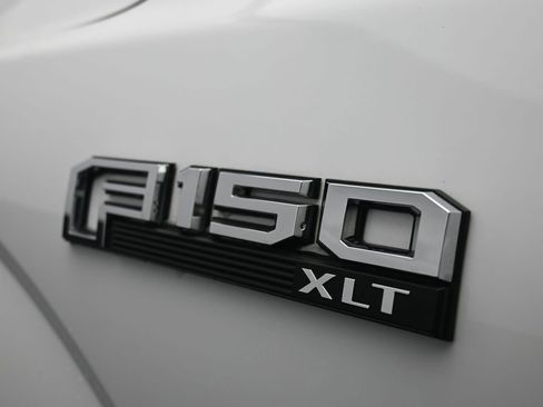 Used 2017 Ford F150 XLT w/ Equipment Group 301A Mid image 16