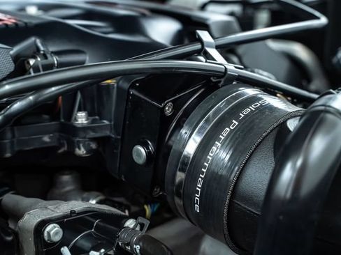 Used 2019 Chevrolet Camaro SS RWD image 37