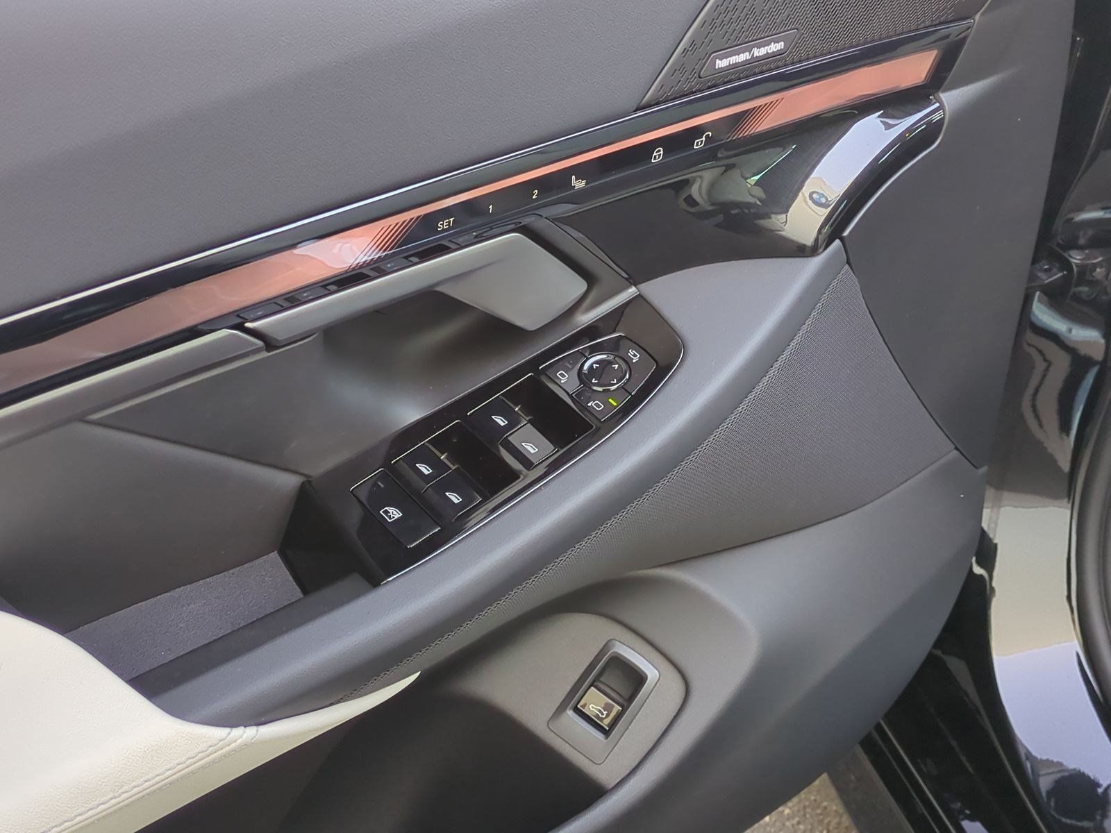 Certified 2027 BMW 530i w/ M Sport Package RWD image 15