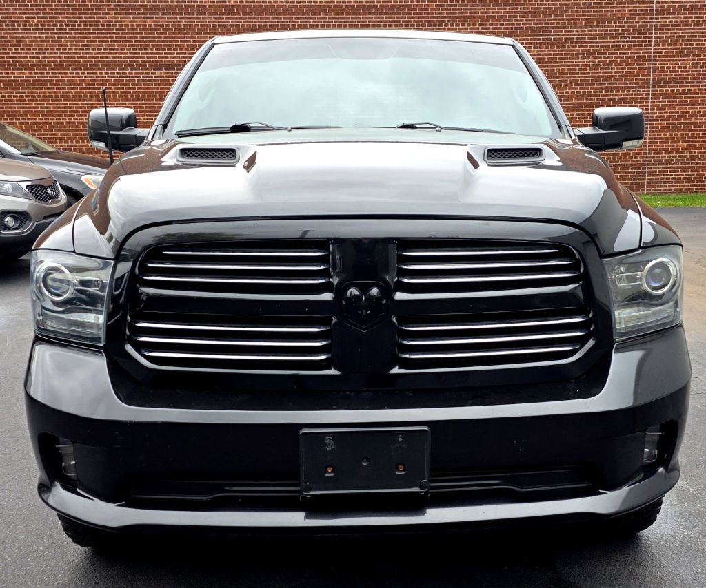 Used 2016 RAM 1500 Sport w/ Convenience Group AWD/4WD image 3