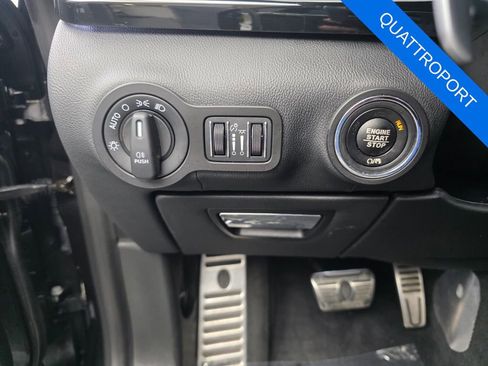 Used 2022 Maserati Quattroporte GT RWD image 24