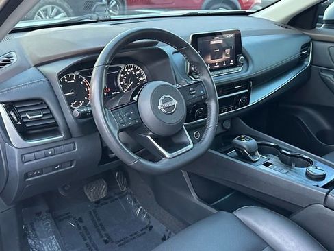 Certified 2022 Nissan Rogue SV w/ SV Premium Package image 35