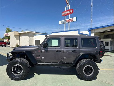 Used 2020 Jeep Wrangler Unlimited Rubicon w/ LED Lighting Group image 12