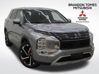 Used 2024 Mitsubishi Outlander SE