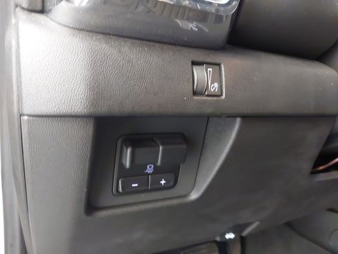 Used 2023 GMC Canyon Elevation w/ Convenience Package image 24