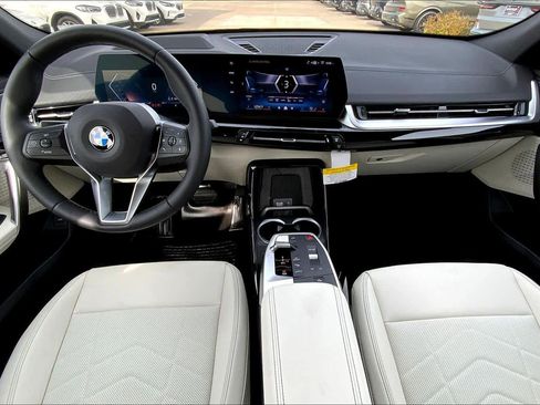 New 2026 BMW X2 xDrive28i w/ Technology Package image 5
