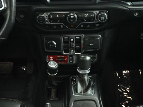 Used 2023 Jeep Wrangler Unlimited Rubicon 392 w/ Trailer Tow Package AWD/4WD image 37