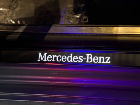 Used 2023 Mercedes-Benz S 580 4MATIC Sedan w/ AMG Line image 14
