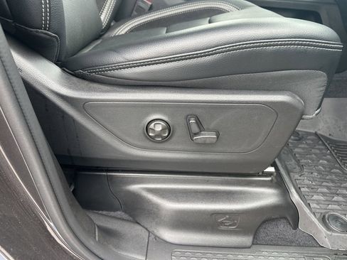 Used 2025 RAM 1500 Rebel w/ G/T Package image 59