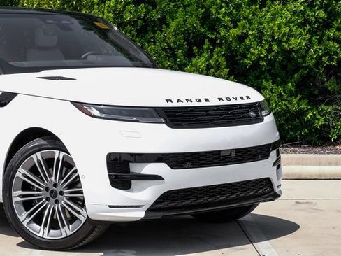 New 2026 Land Rover Range Rover Sport Dynamic SE AWD/4WD image 9