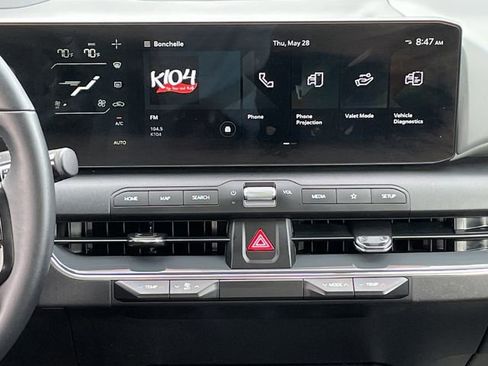Used 2025 Kia K4 EX FWD image 15