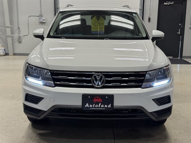 Used 2021 Volkswagen Tiguan SEL FWD image 2