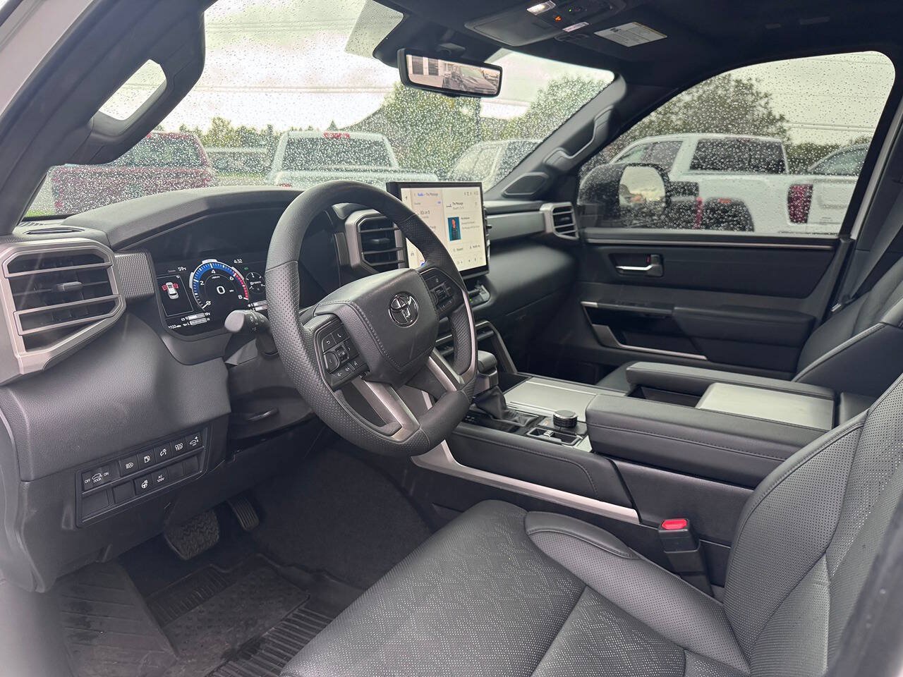 Used 2025 Toyota Sequoia Limited w/ Tow Technology Package AWD/4WD image 12