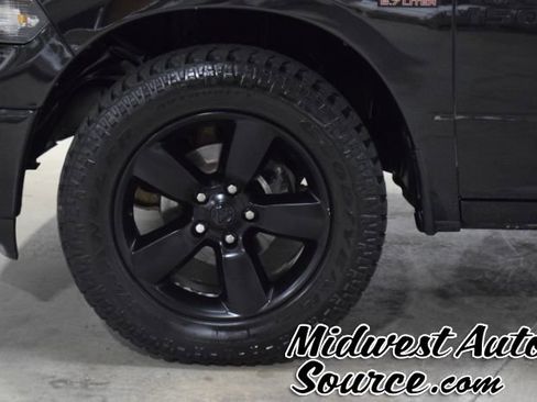 Used 2018 RAM 1500 Big Horn AWD/4WD image 7