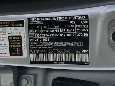 Used 2026 Mercedes-Benz GLC 300 4MATIC image 31