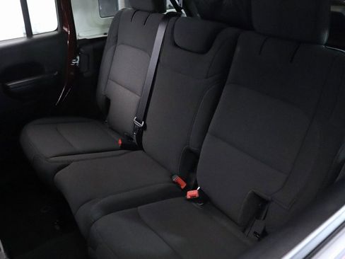 Used 2021 Jeep Wrangler Unlimited Sport image 10