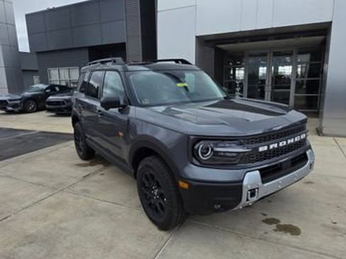 New 2026 Ford Bronco Sport Badlands w/ Badlands Tech Package AWD/4WD image 9