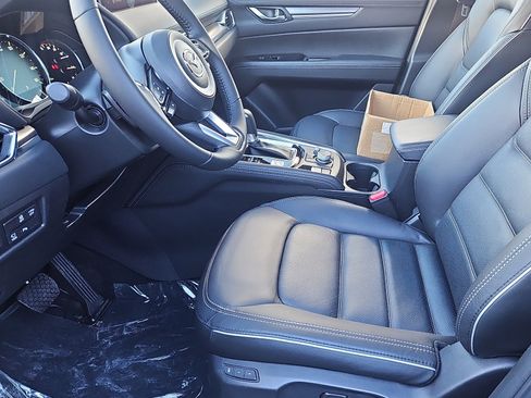 New 2025 MAZDA CX-5 AWD 2.5 S w/ Premium Plus Pkg image 18