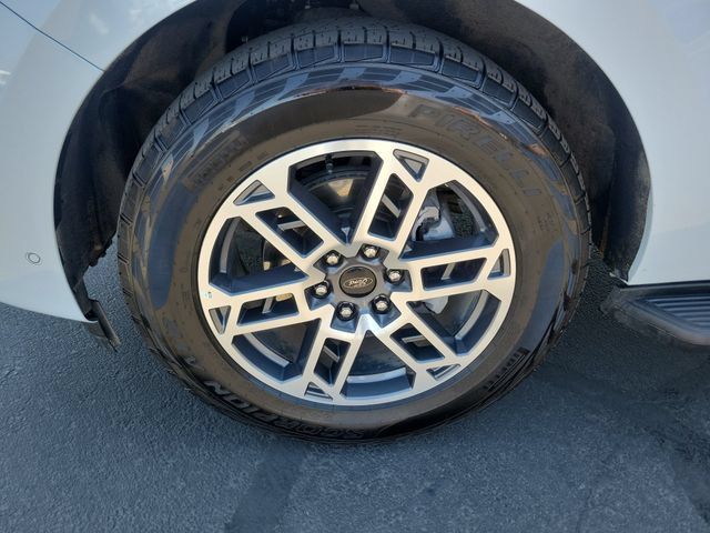 Certified 2025 Ford Expedition Active AWD/4WD image 31