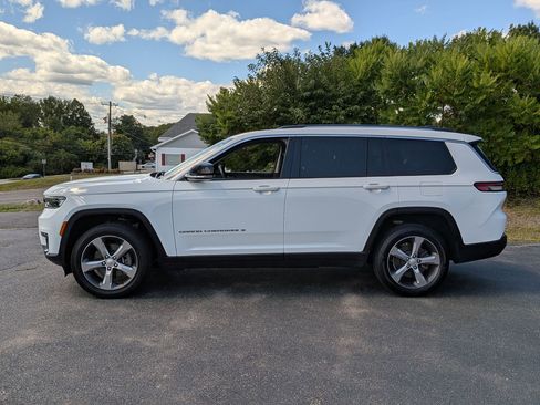 Certified 2022 Jeep Grand Cherokee L Limited image 7