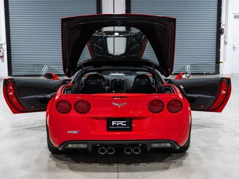 Used 2010 Chevrolet Corvette ZR1 w/ Preferred Equipment Group RWD image 41
