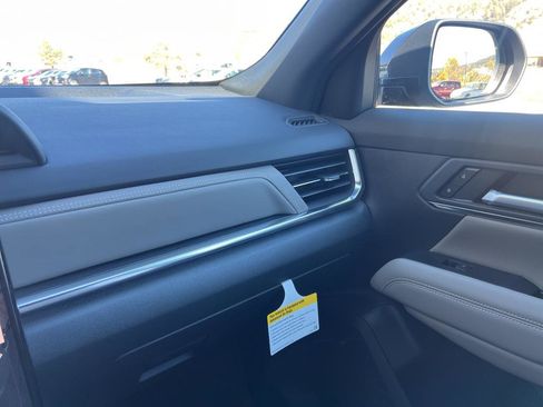 New 2026 GMC Terrain Elevation w/ Black Edition image 30