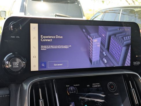 Used 2023 Lexus LX 600 4WD w/ Interior Upgrade Package image 11