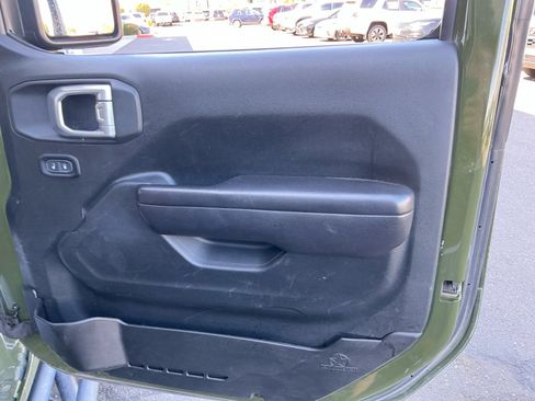 Used 2021 Jeep Wrangler Unlimited Sport AWD/4WD image 18