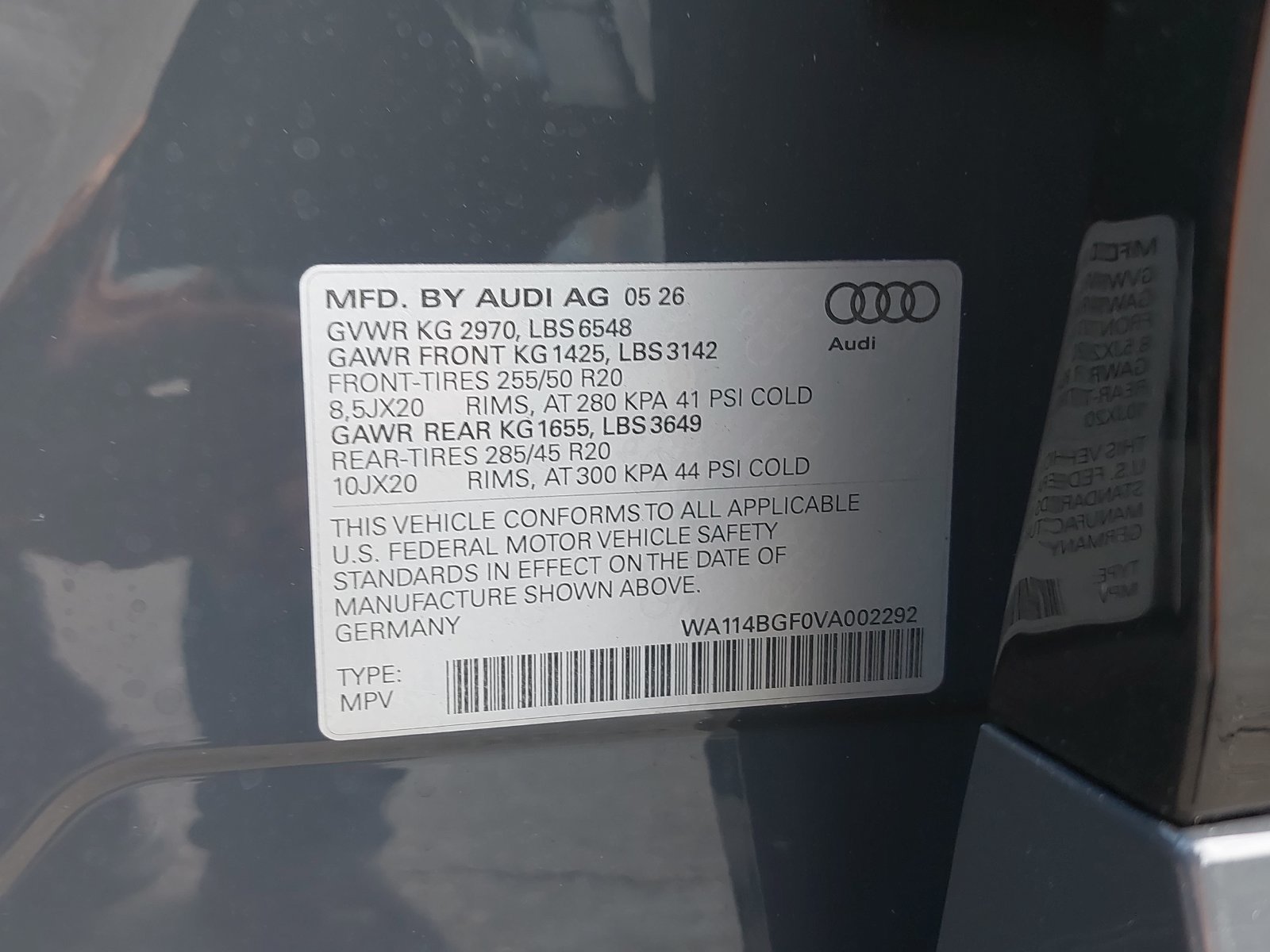 New 2027 Audi Q6 e-tron Premium AWD/4WD image 40
